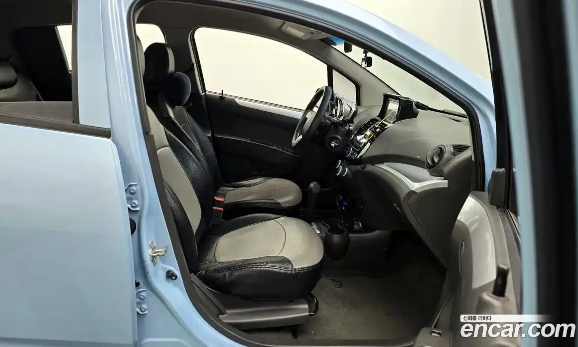 Chevrolet Spark 2013 1.0 автомат (гидро), фото 11