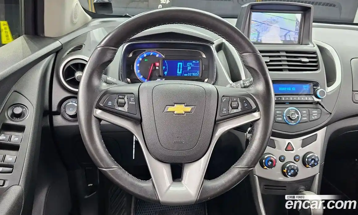 Chevrolet Trax 2015 1.4 автомат (гидро), фото 13
