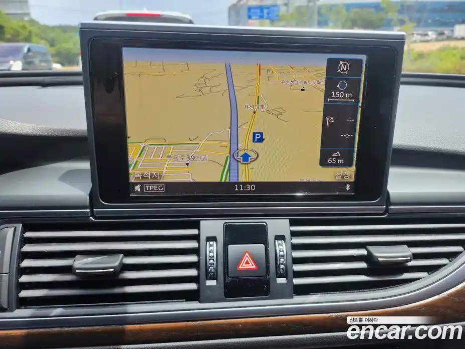 Audi A6 2015 2.0 автомат (гидро), фото 14