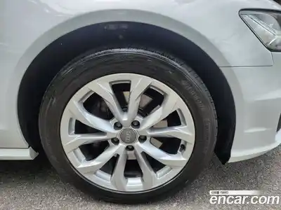 Audi A6 2015 2.0 автомат (гидро), миниатюра 5