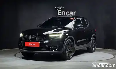 Volvo XC40, 2025, 1 359 км