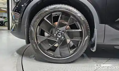Volvo XC40 2025 2.0 автомат (гидро), миниатюра 5