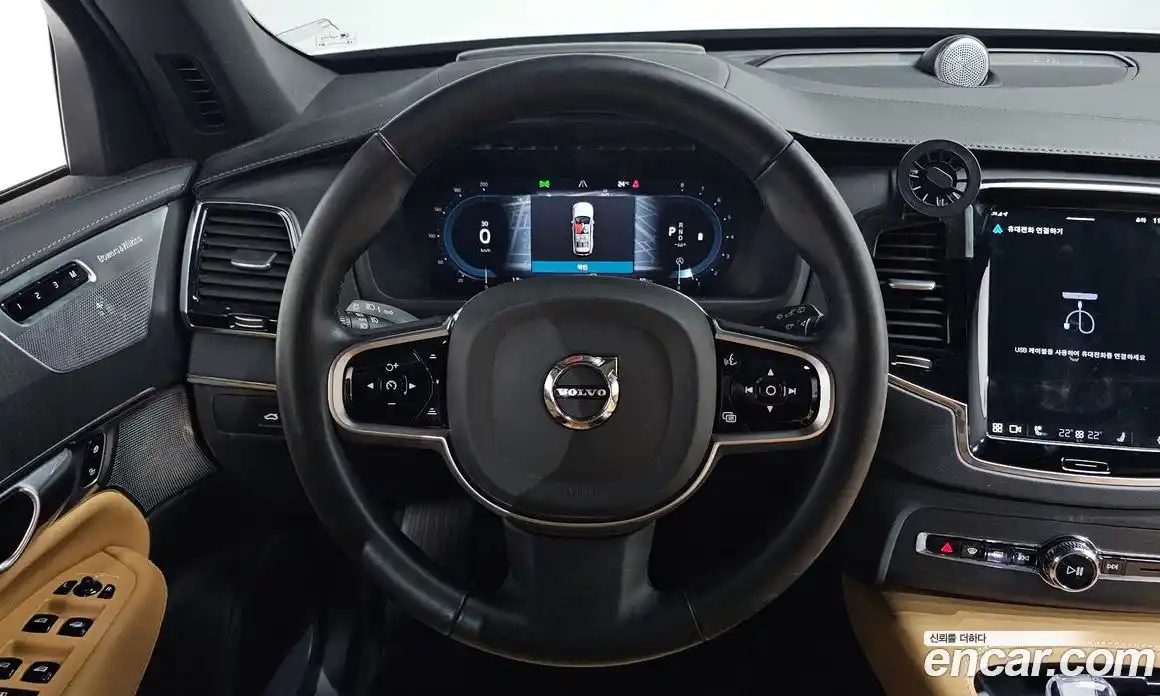 Volvo XC90 2025 2.0 автомат (гидро), фото 18