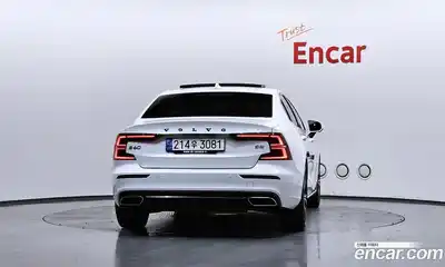 Volvo S60 2021 2.0 автомат (гидро), миниатюра 4