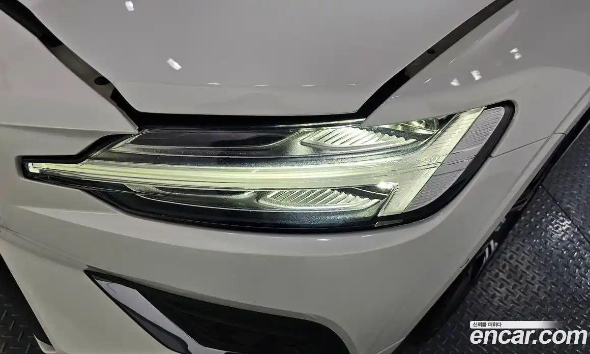 Volvo S60 2021 2.0 автомат (гидро), фото 8