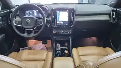 Volvo XC40 2021 2.0 автомат (гидро), миниатюра 7