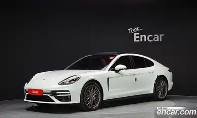 Porsche Panamera, 2023, 12 673 км