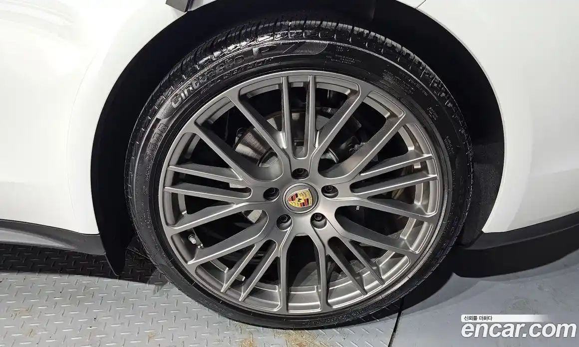 Porsche Panamera 2023 2.9 автомат (гидро), фото 7