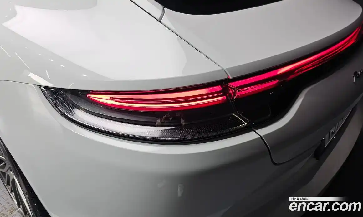 Porsche Panamera 2023 2.9 автомат (гидро), фото 9