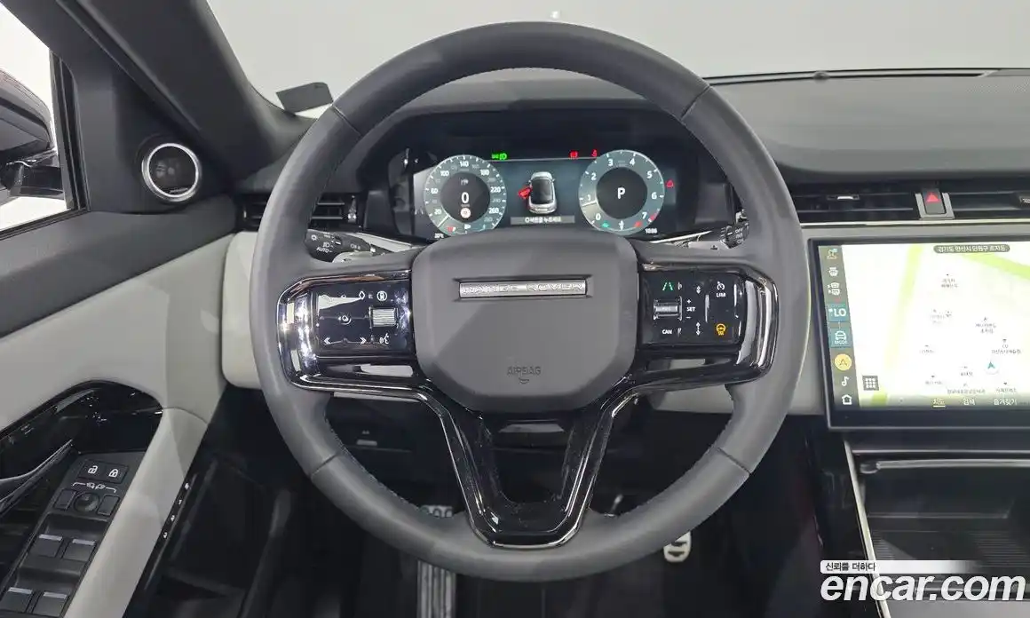 Land Rover Range Rover Evoque 2025 2.0 автомат (гидро), фото 13