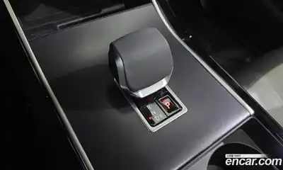 Land Rover Range Rover Evoque 2025 2.0 автомат (гидро), миниатюра 9