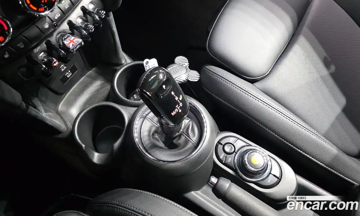 Mini Cooper 2021 1.5 автомат (гидро), фото 12