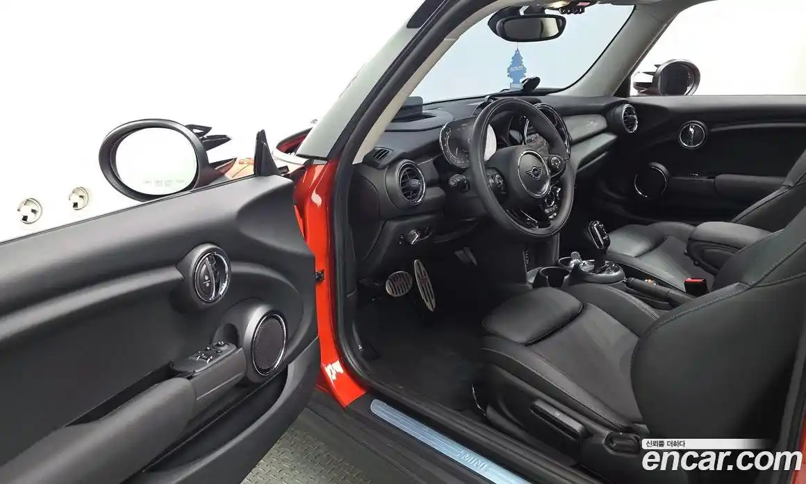 Mini Cooper 2021 1.5 автомат (гидро), фото 13