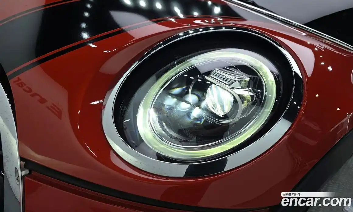 Mini Cooper 2021 1.5 автомат (гидро), фото 8