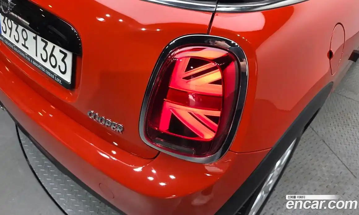 Mini Cooper 2021 1.5 автомат (гидро), фото 9