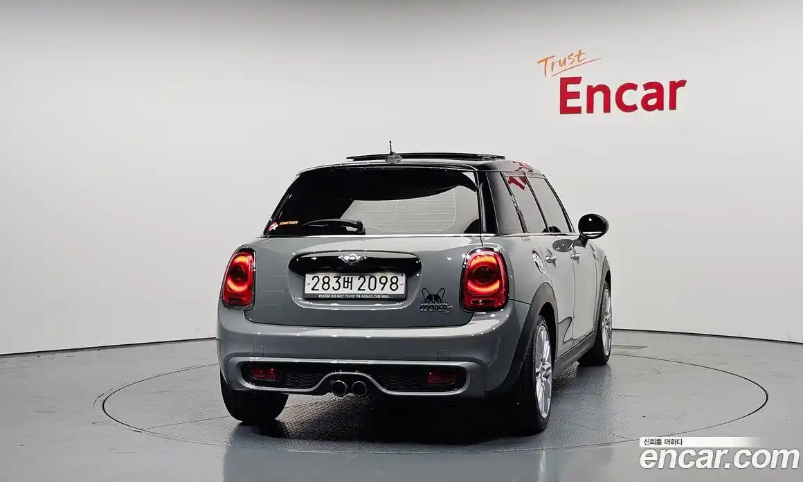 Mini Cooper 2016 2.0 автомат (гидро), фото 4