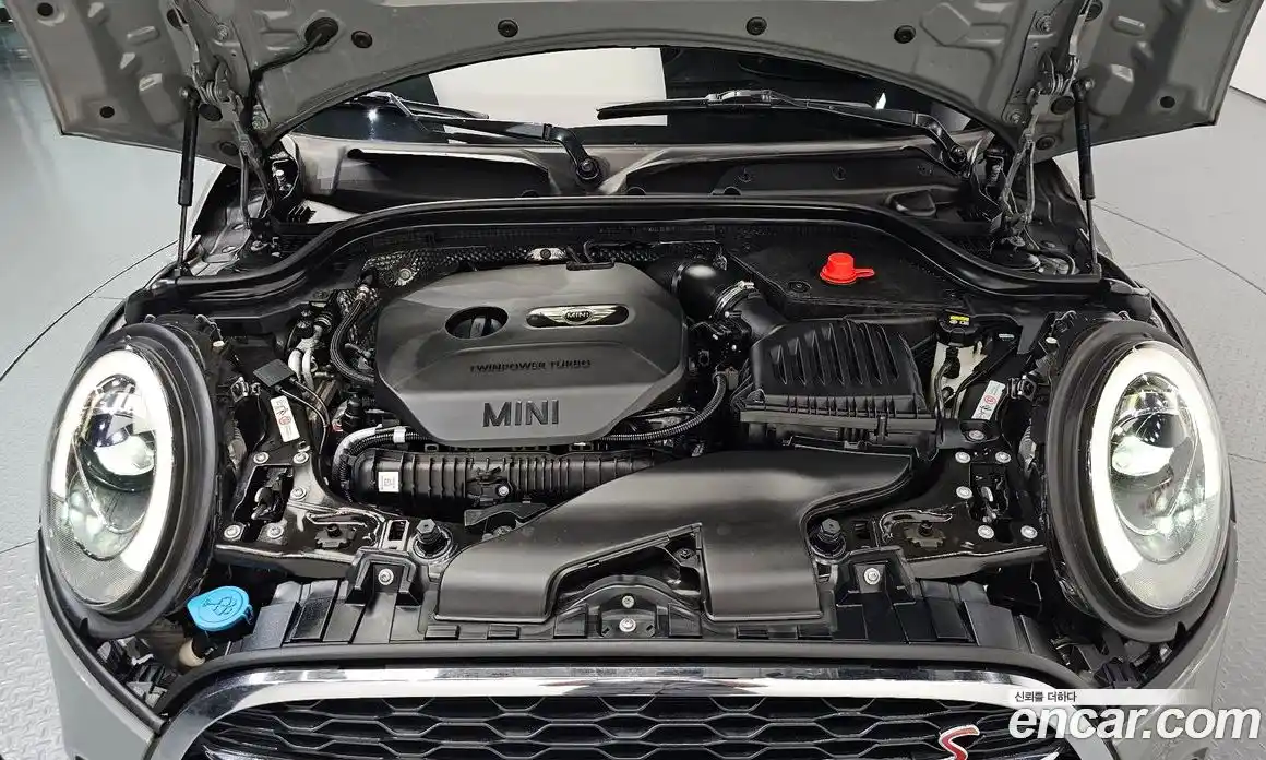 Mini Cooper 2016 2.0 автомат (гидро), фото 6