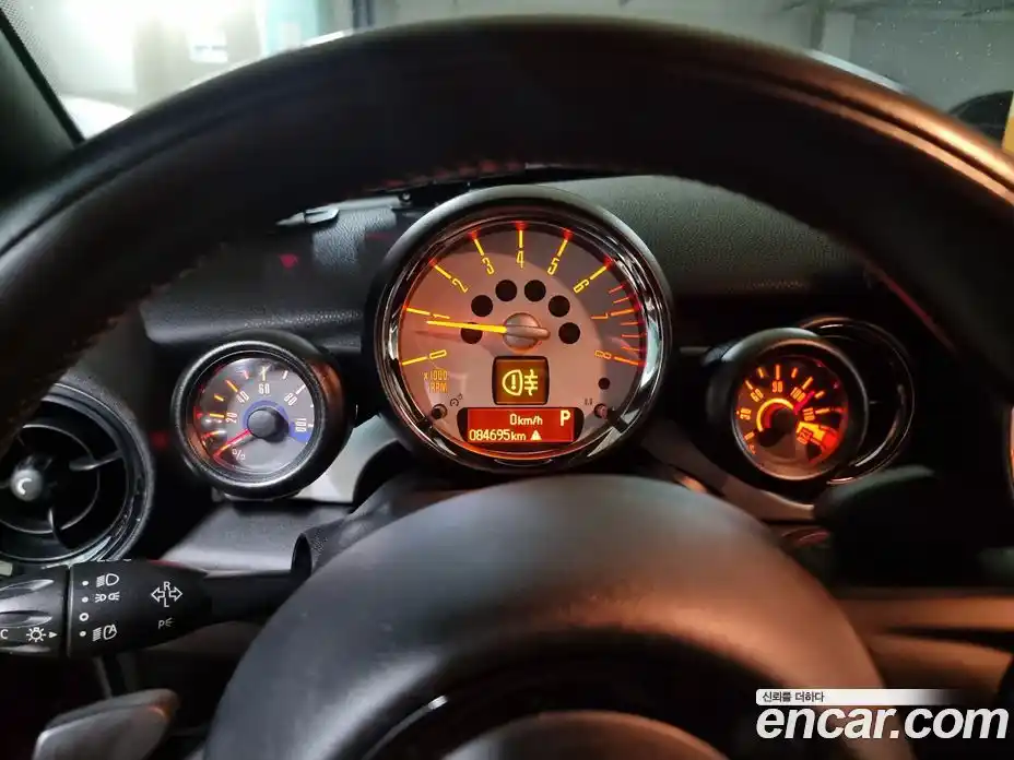 Mini Coupe 2012 1.6 автомат (гидро), фото 8