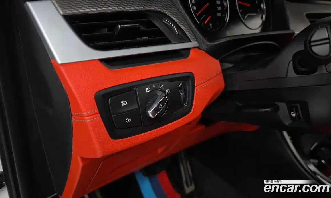 BMW X2 2022 2.0 автомат (гидро), фото 29