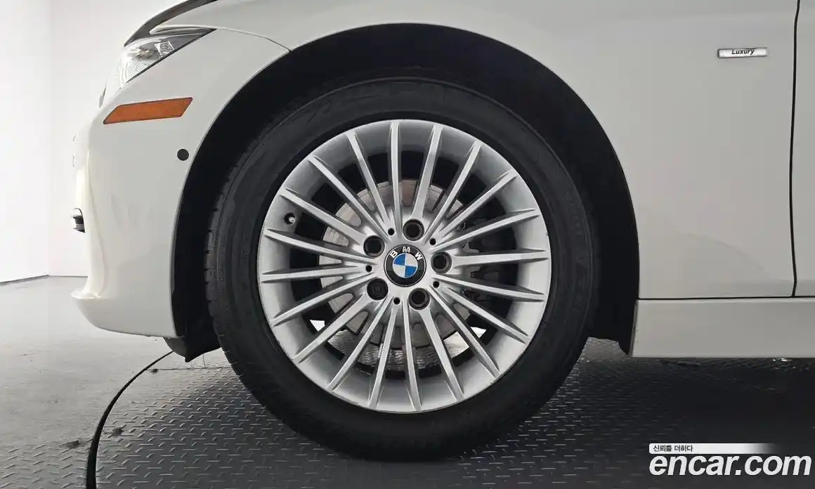 BMW 3 серия 2014 2.0 автомат (гидро), фото 5