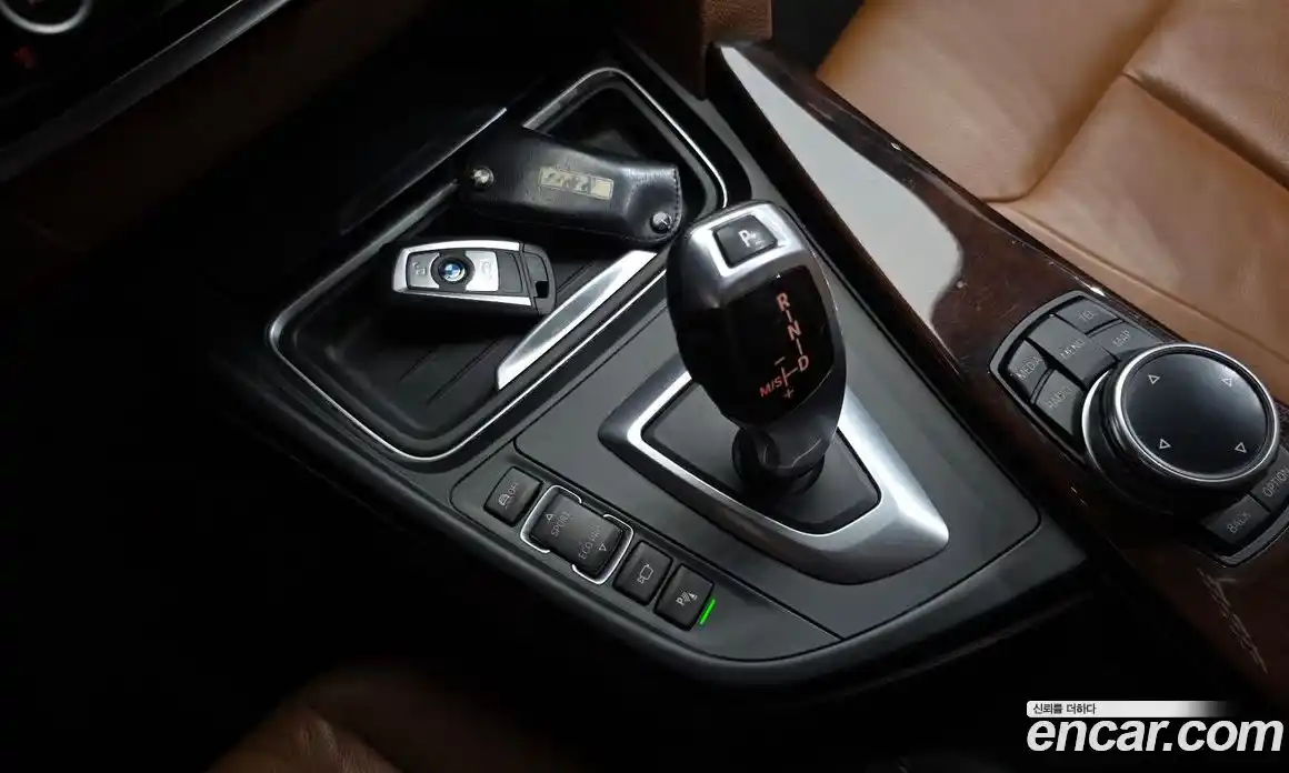BMW 3 серия 2014 2.0 автомат (гидро), фото 9