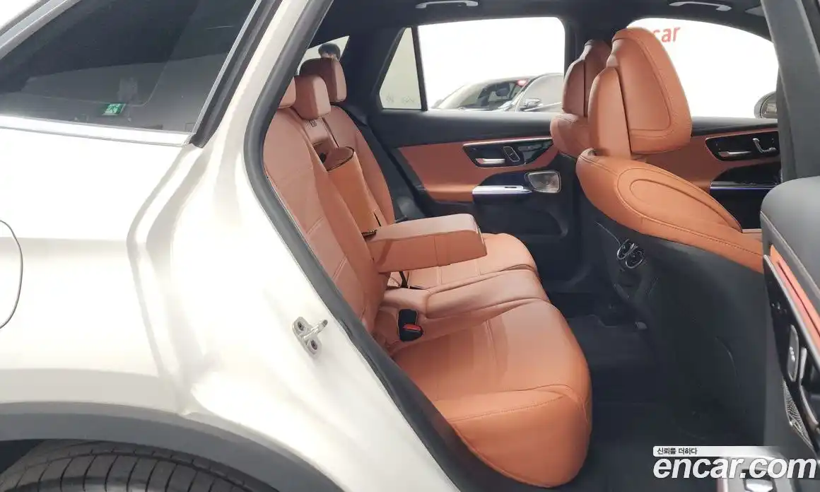 Mercedes-Benz GLC-Class 2025 2.0 гидро, фото 17