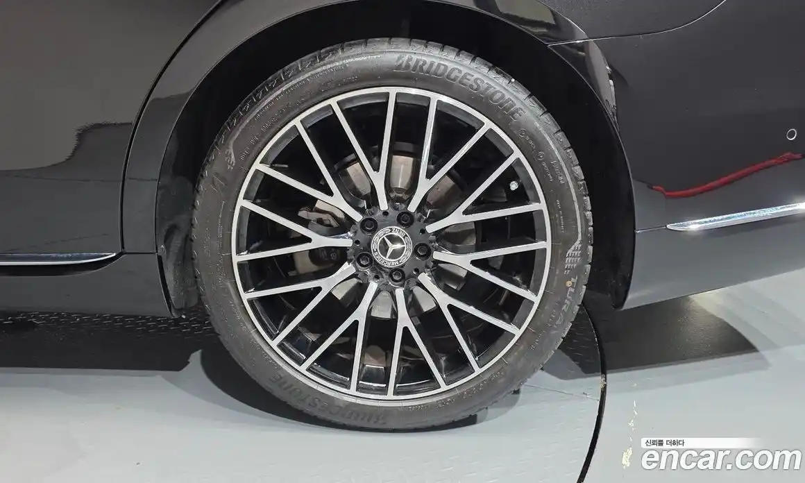 Mercedes-Benz S-Class 2025 3.0 автомат (гидро), фото 7