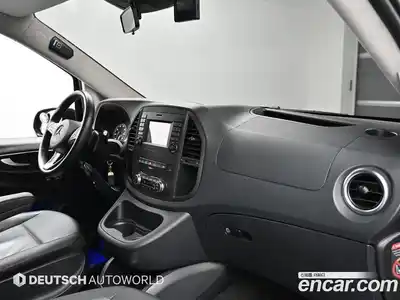 Mercedes-Benz V-Class 2016 1.9 гидро, миниатюра 7 Mercedes-Benz V-Class 2016 1.9 гидро, миниатюра 7