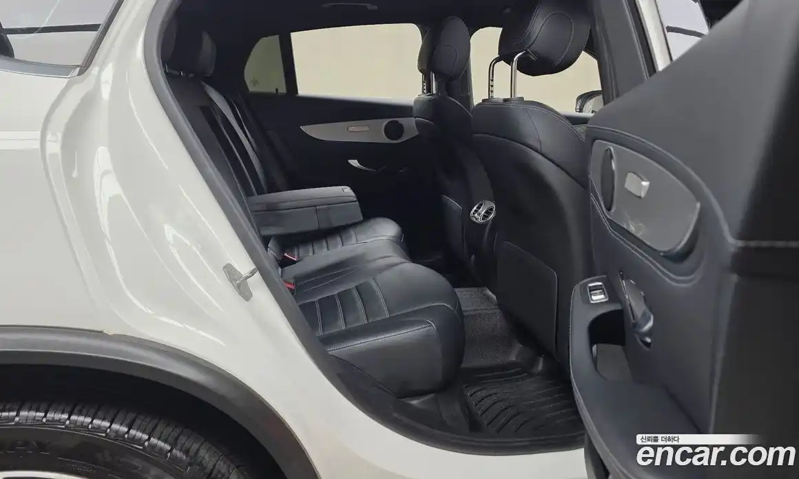 Mercedes-Benz GLC-Class 2018 2.1 гидро, фото 17 Mercedes-Benz GLC-Class 2018 2.1 гидро, фото 17
