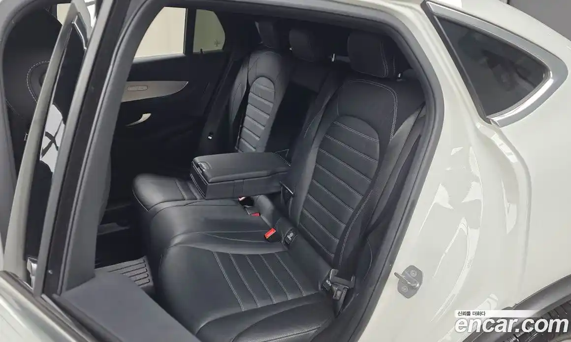 Mercedes-Benz GLC-Class 2018 2.1 гидро, фото 18 Mercedes-Benz GLC-Class 2018 2.1 гидро, фото 18