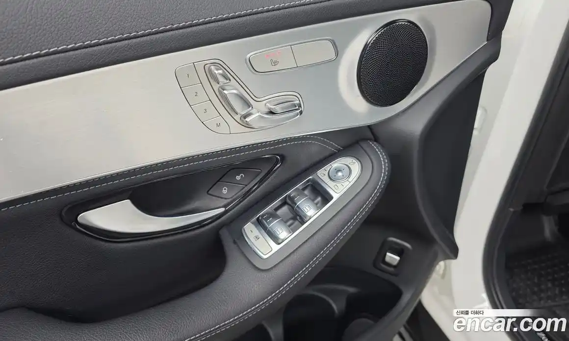 Mercedes-Benz GLC-Class 2018 2.1 гидро, фото 29 Mercedes-Benz GLC-Class 2018 2.1 гидро, фото 29