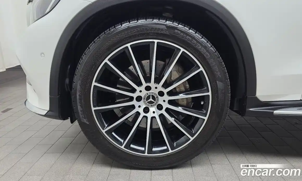 Mercedes-Benz GLC-Class 2018 2.1 гидро, фото 5 Mercedes-Benz GLC-Class 2018 2.1 гидро, фото 5