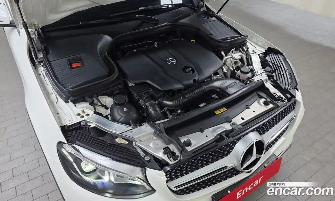 Mercedes-Benz GLC-Class 2018 2.1 гидро, фото 6 Mercedes-Benz GLC-Class 2018 2.1 гидро, фото 6