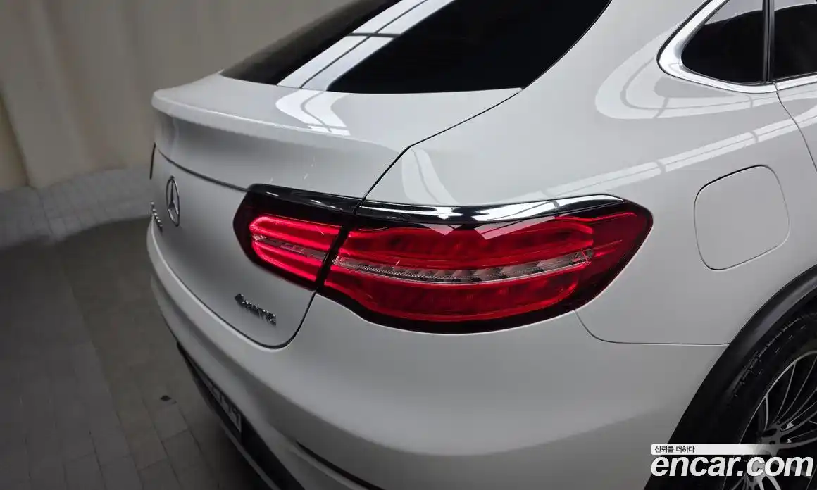 Mercedes-Benz GLC-Class 2018 2.1 гидро, фото 9 Mercedes-Benz GLC-Class 2018 2.1 гидро, фото 9