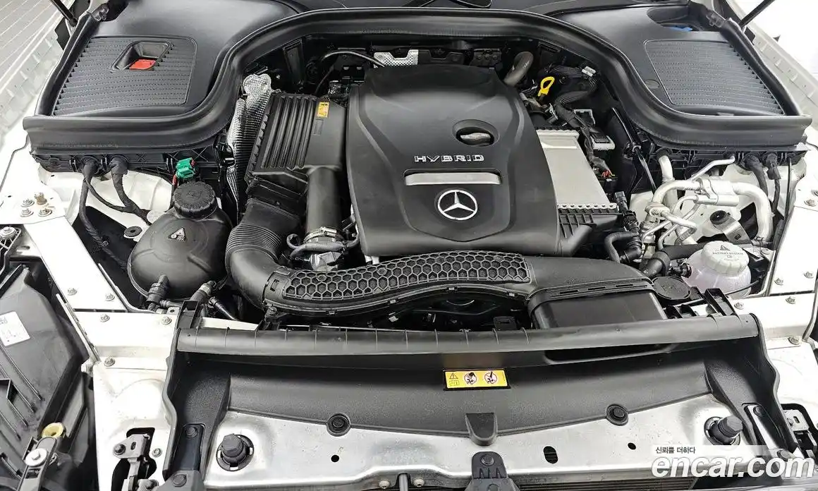 Mercedes-Benz GLC-Class 2021 2.0 гидро, фото 6 Mercedes-Benz GLC-Class 2021 2.0 гидро, фото 6