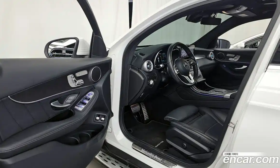 Mercedes-Benz GLC-Class 2021 2.0 гидро, фото 10 Mercedes-Benz GLC-Class 2021 2.0 гидро, фото 10
