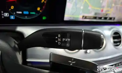 Mercedes-Benz E-Class 2021 2.0 автомат (гидро), миниатюра 12