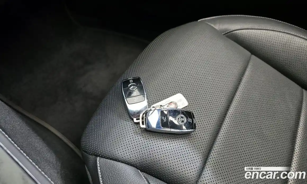 Mercedes-Benz E-Class 2021 2.0 автомат (гидро), фото 21