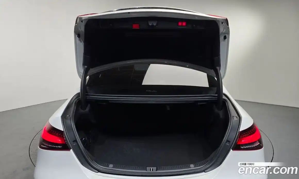 Mercedes-Benz E-Class 2021 2.0 автомат (гидро), фото 25