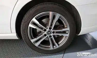 Mercedes-Benz E-Class 2021 2.0 автомат (гидро), миниатюра 7