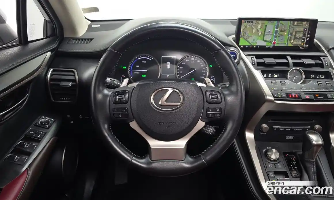 Lexus NX 2018 2.5 автомат (гидро), фото 14 Lexus NX 2018 2.5 автомат (гидро), фото 14