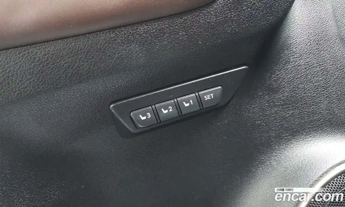 Lexus NX 2018 2.5 автомат (гидро), фото 18 Lexus NX 2018 2.5 автомат (гидро), фото 18