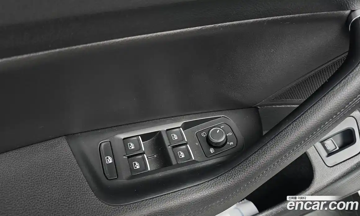 Volkswagen Passat 2018 2.0 автомат (гидро), фото 23
