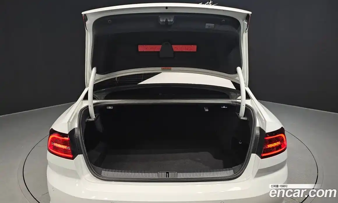 Volkswagen Passat 2018 2.0 автомат (гидро), фото 26