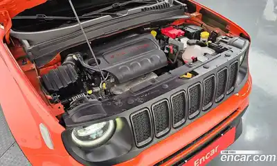 Jeep Renegade 2021 2.4 автомат (гидро), миниатюра 6