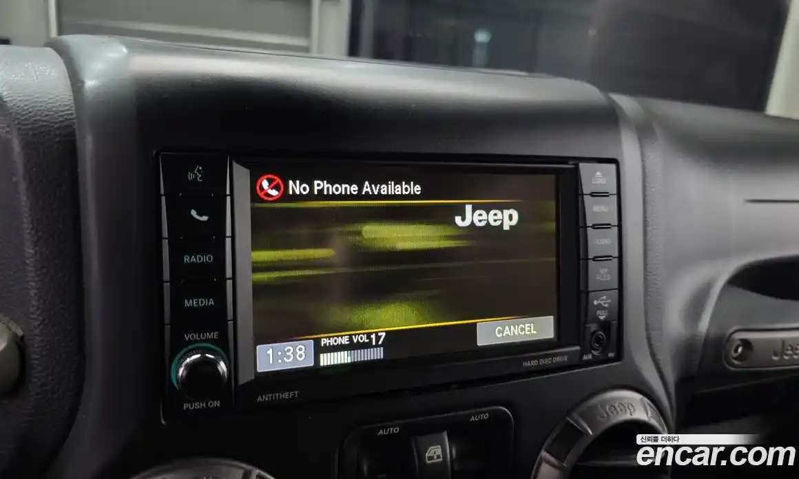 Jeep Wrangler 2013 3.6 автомат (гидро), фото 14