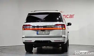 Lincoln Navigator 2021 3.5 автомат (гидро), миниатюра 4 Lincoln Navigator 2021 3.5 автомат (гидро), миниатюра 4
