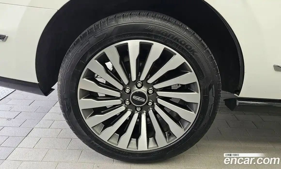 Lincoln Navigator 2021 3.5 автомат (гидро), фото 5 Lincoln Navigator 2021 3.5 автомат (гидро), фото 5