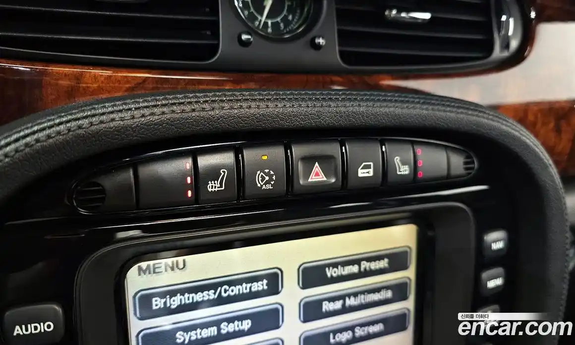 Jaguar XJ 2008 2.7 автомат (гидро), фото 31 Jaguar XJ 2008 2.7 автомат (гидро), фото 31