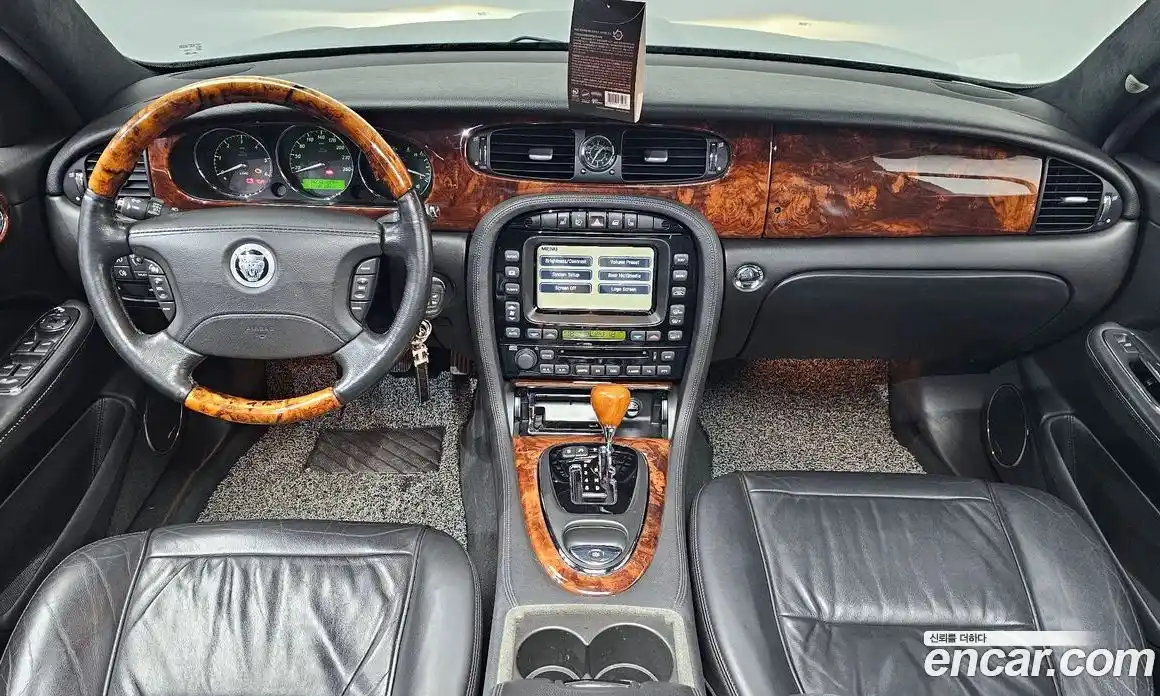 Jaguar XJ 2008 2.7 автомат (гидро), фото 10 Jaguar XJ 2008 2.7 автомат (гидро), фото 10